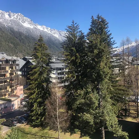 Chamois Blanc 5 - 27m2 Avec Balcon. Calme! Top! *